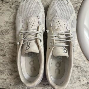 On Running Men's White Athletic Shoes